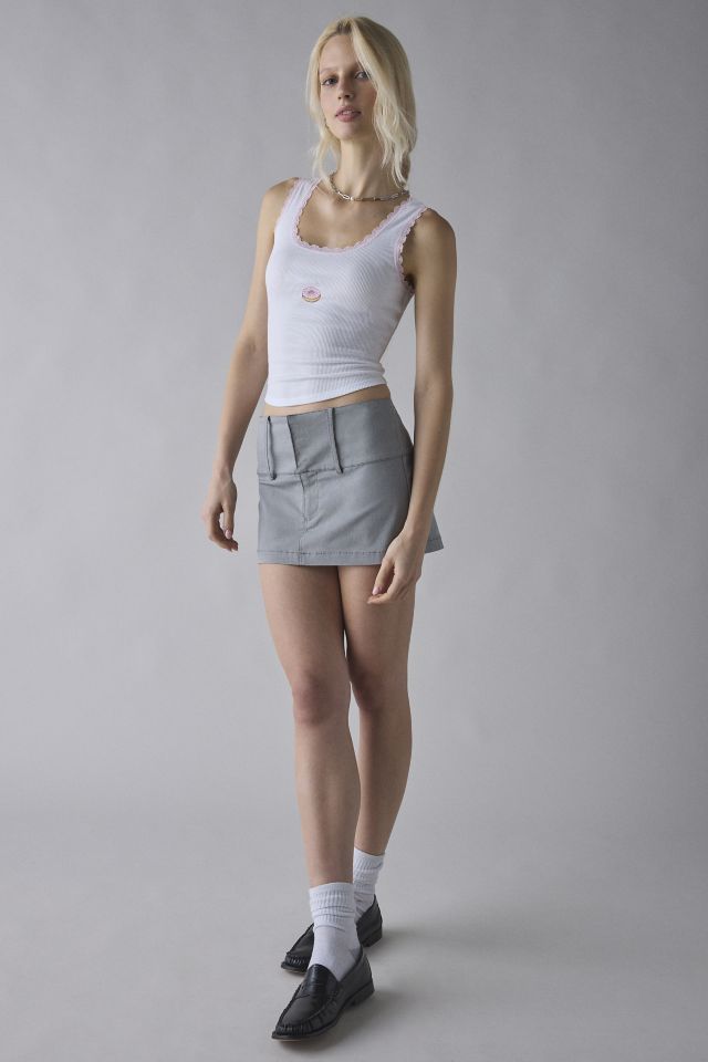 Lace Trim Graphic Scoop Neck Cropped Tank Top #1