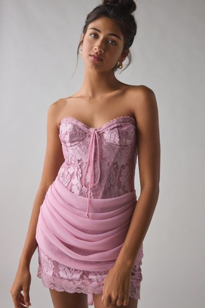 Robe mini à bretelles en dentelle rose Claudia For Love & Lemons