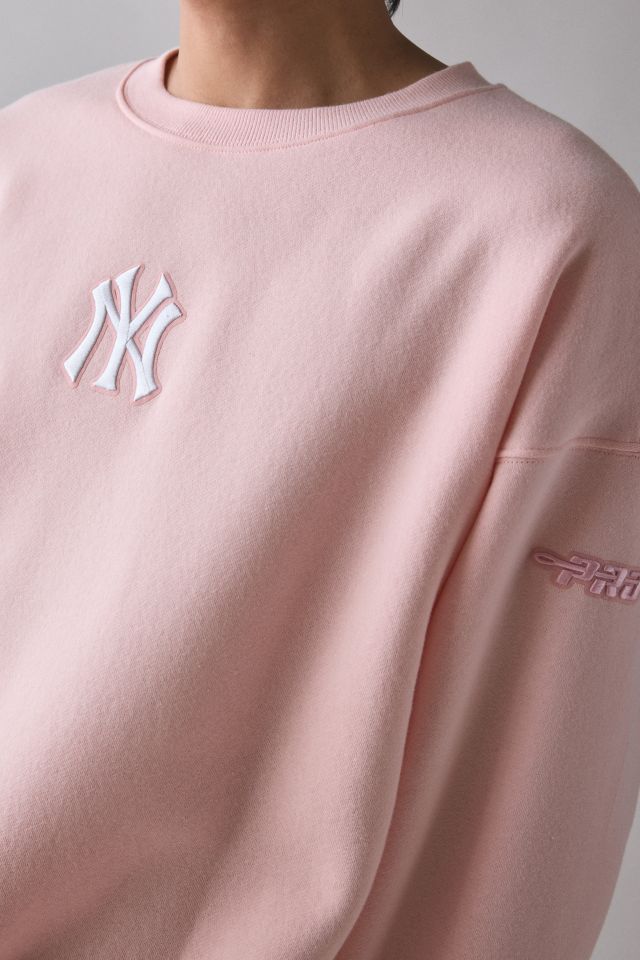 Pro Standard UO Exclusive MLB New York Yankees Crew Neck Sweatshirt #3
