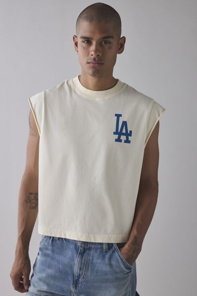 Pro Standard UO Exclusive MLB Team Logo Tee
