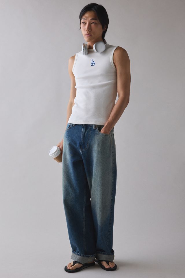 Pro Standard UO Exclusive MLB Team Logo Tank Top #1