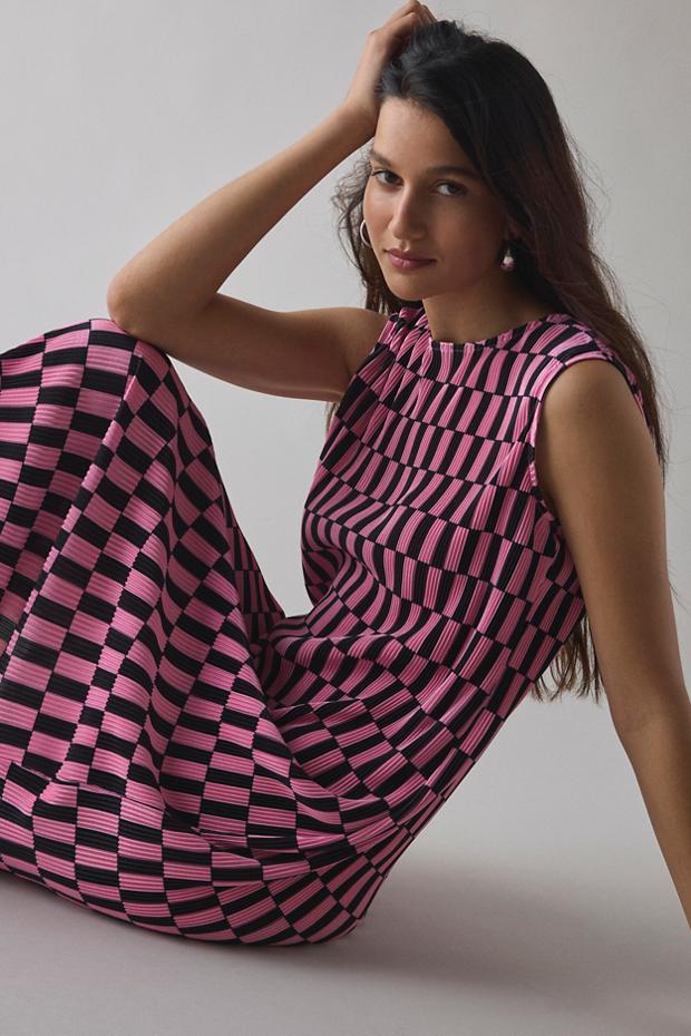 Glamorous Checkerboard Printed Plisse Shift Midi Dress