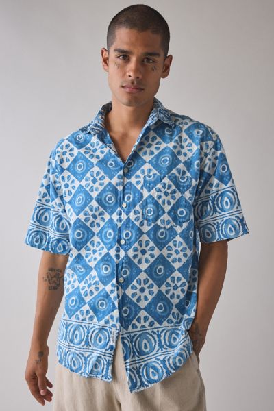 Vintage By UO Abstract Print Short Sleeve Button-Down Shirt
