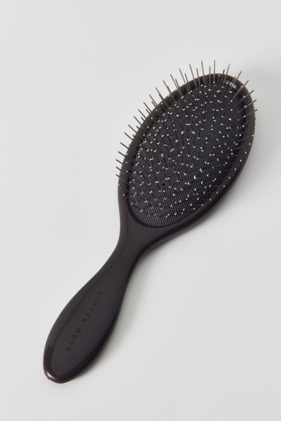Glow Beauty The Detangling Brush Product Page