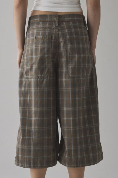 BDG Mega Cotton Poplin Mid-Rise Baggy Jort