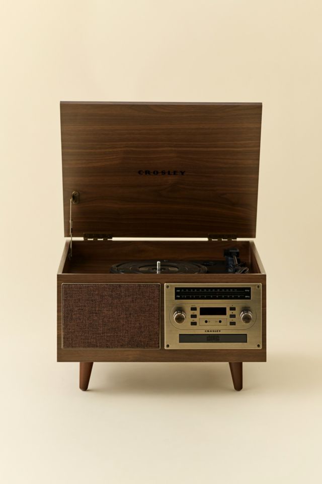 Walnut 8-in-1 Vintage Style Record Player with Bluetooth and Radio
