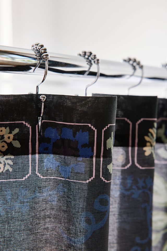 Raya Icon Patterned Shower Curtain #2