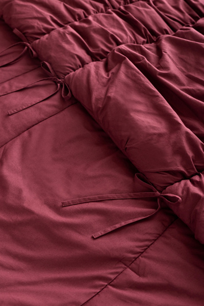 Cinched Puffy Comforter
