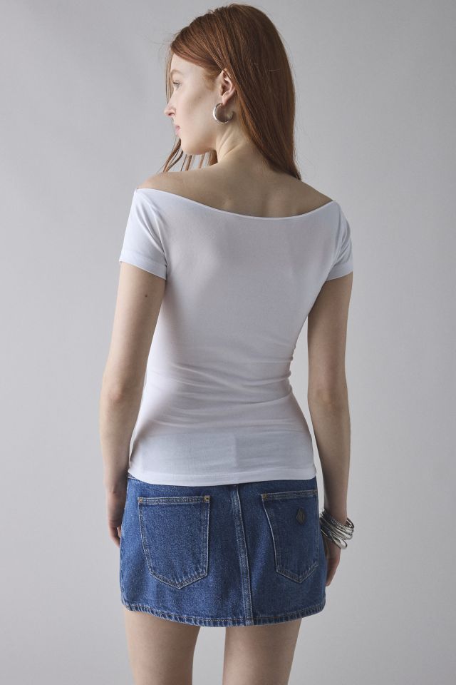 Y2K Graphic Off-The-Shoulder Slim Tee #2