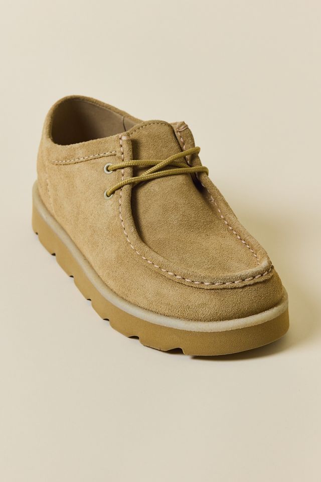 Clarks Men's Meare Walla Suede Shoes | Urban Outfitters