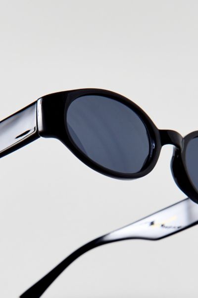 Vintage By UO Minks Sunglasses
