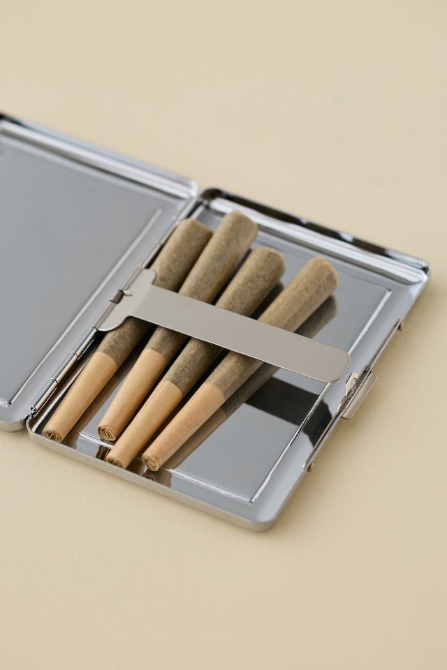 Page’s Peaches Metal Stash Case