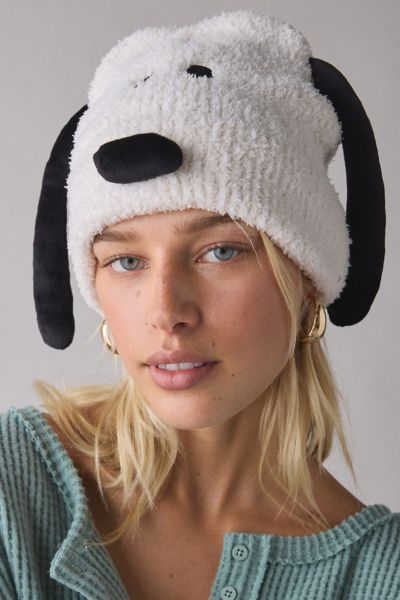 Peanuts Snoopy Fuzzy Beanie In White At Urban Outfitters In White