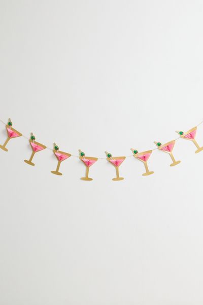 xo, Fetti Martini Cocktail Honeycomb Garland
