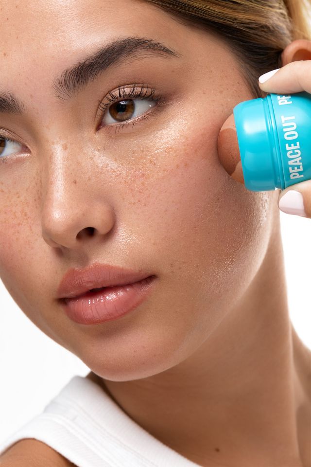 Peace Out Instant Oil Control Roller #1