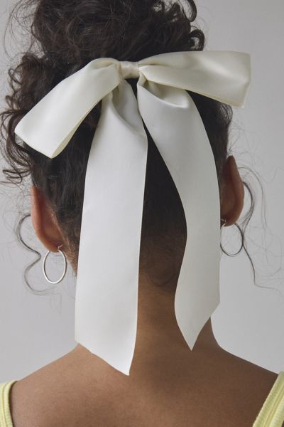 Barrette nœud en satin drapé