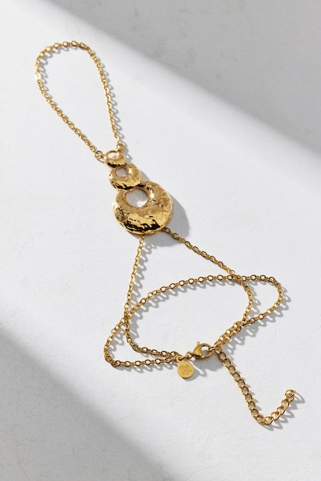 Petit Moments Lua Hand Chain Bracelet #1