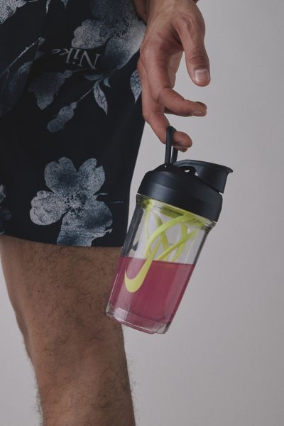 Nike Tr Recharge 16 oz Shaker Bottle In Sun Yellow At Urban Outfitters