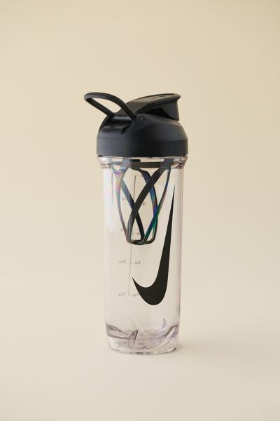 Nike TR Recharge 2.0 24 oz Shaker Bottle