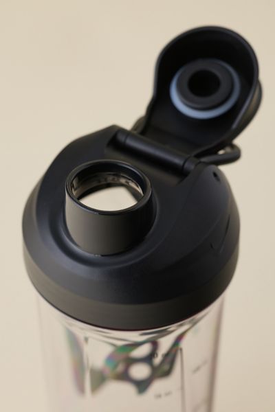 Nike TR Recharge 2.0 24 oz Shaker Bottle