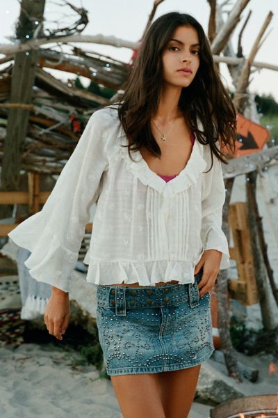 Kimchi Blue Joni Embroidered 3/4 Sleeve Ruffle Blouse Product Page
