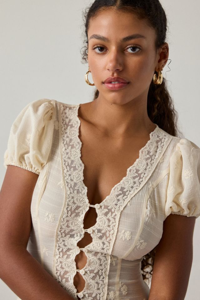 Kimchi Blue Aurelia Lace Trim Puff Sleeve Blouse