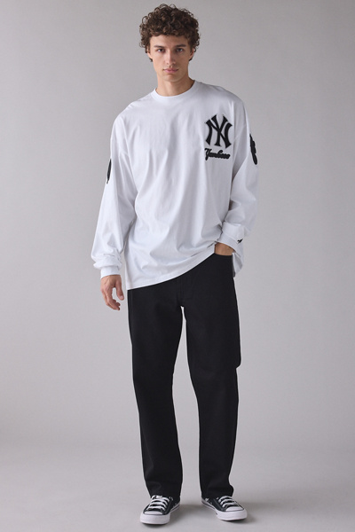 Pro Standard MLB New York Yankees Oversized Long Sleeve Tee