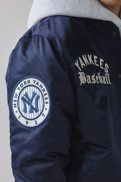 Pro Standard MLB New York Yankees Satin Bomber Jacket
