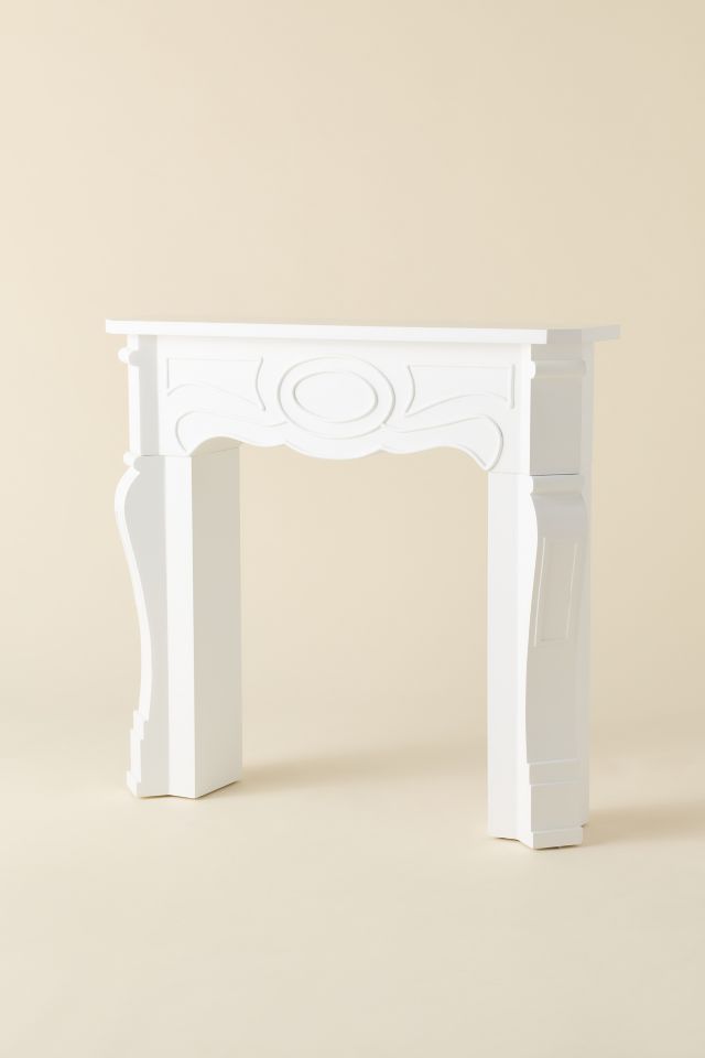 Aelin Faux Decorative Mantel #1