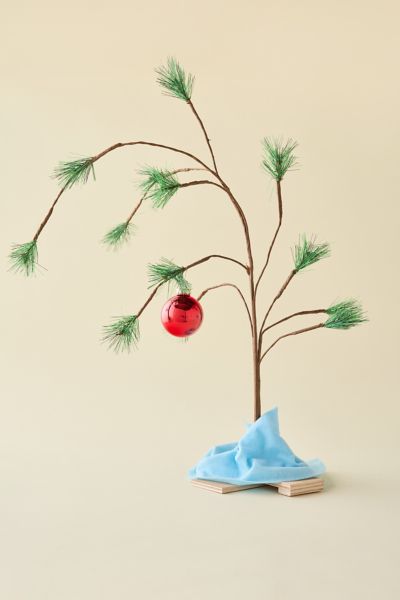Peanuts Charlie Brown 36-inch Tree Kit In Assorted At Urban Outfitters In Multi