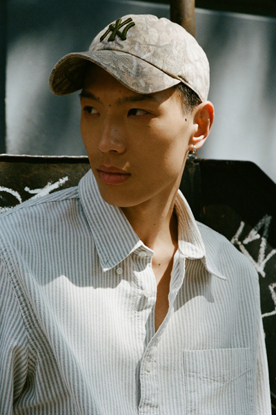 Mitchell & Ness MLB New York Yankees Camo Dad Hat in Camo, Women’s at Urban Outfitters