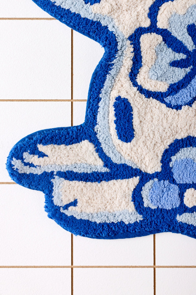 Urban Outfitters Delft Dog Shaped Bath Mat - Thumbnail 4