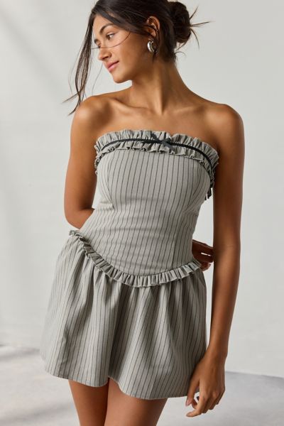 Kimchi Blue Mad Love Strapless Basque Waist Ruffle Romper