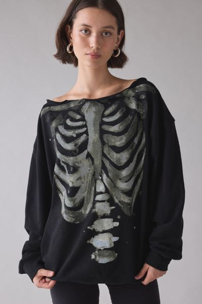 Bdg Jessa Skeleton Graphic Off-the-shoulder Pullover Top In Black, Women's At Urban Outfitters In Black