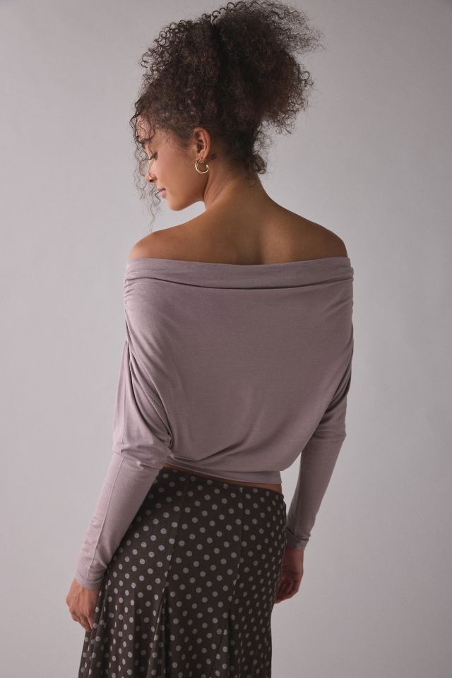 UO Elena Long Sleeve Ruched Off-The-Shoulder Top