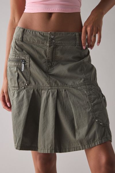 Bdg Kelli Cadet Cargo Knee-length Skirt In Green, Women's At Urban Outfitters