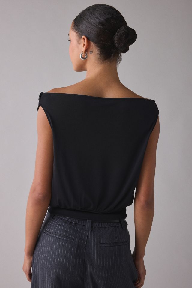UO Sneaky Link Off-The-Shoulder Crop Top