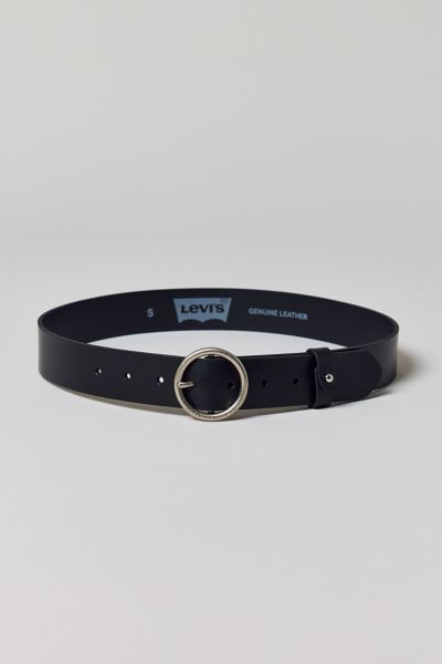 Levi's 38mm Drop Loop Belt In Black, Women's At Urban Outfitters
