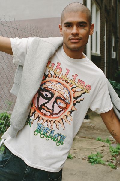 The Ramones Escape From New York Tour Tee | Urban Outfitters