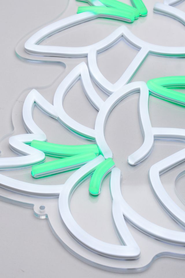 Echo Neon Easter Tulip Neon Sign #3