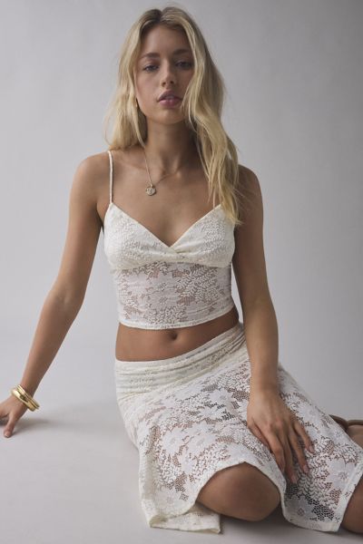 新品　アメリカ購入　urban outfitters　レース　白アイボリー Women's White Lace Tops | Urban Outfitters