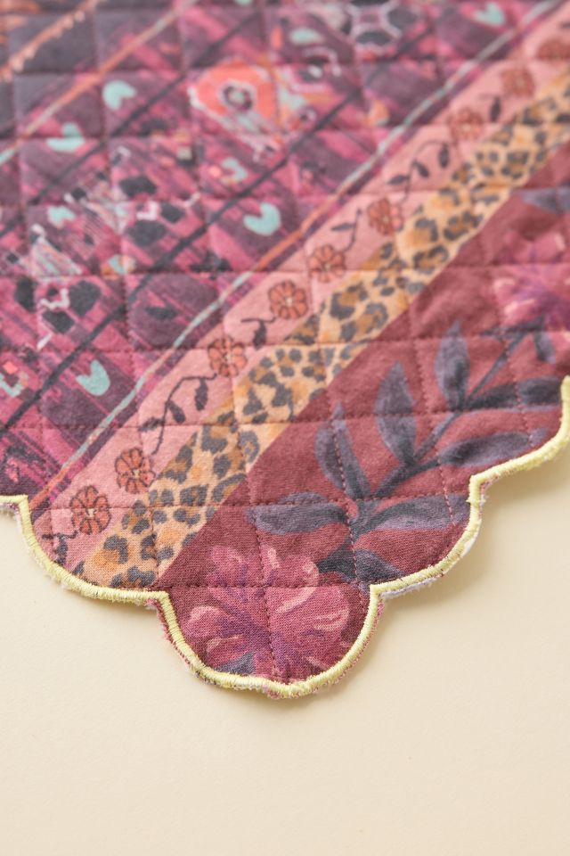 Scalloped Printed Quilted Placemat #2