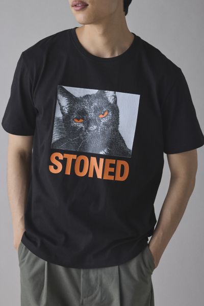 TEE LIBRARY STONES GRAPHIC BASIC TEE IN BLACK, MEN'S AT URBAN OUTFITTERS 