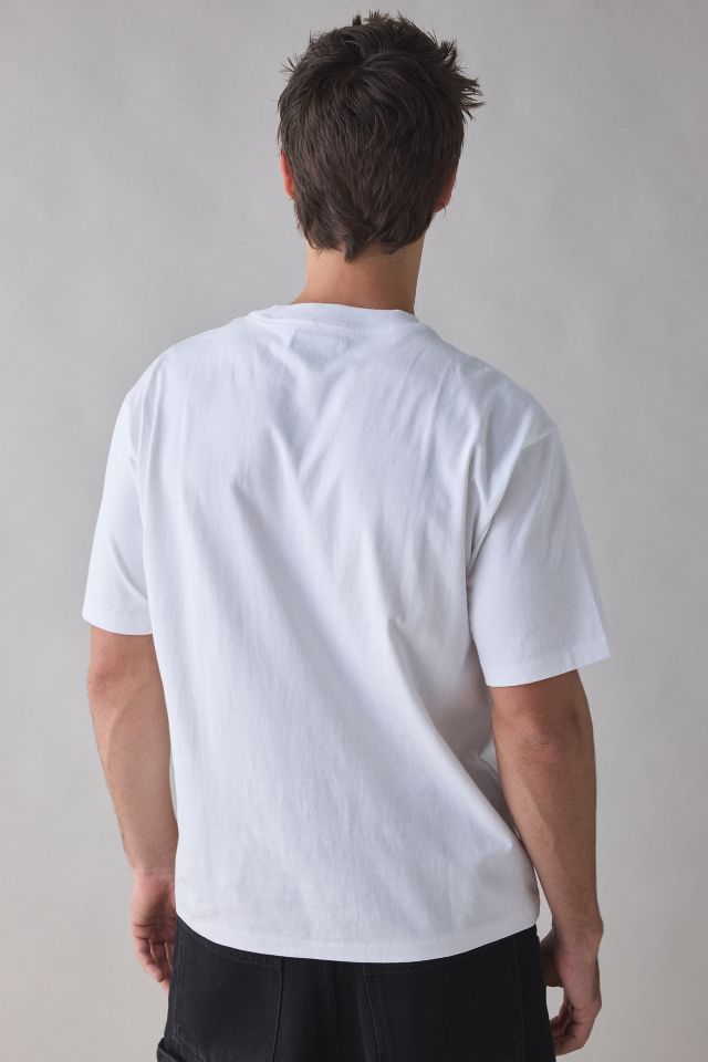 T-shirt graphique Market Locally Respected #2
