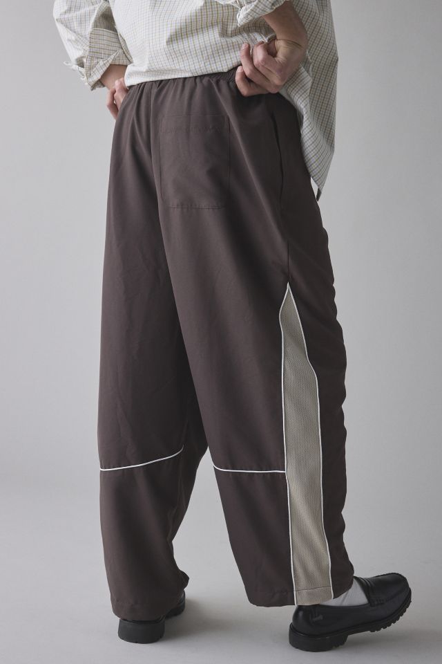 iets frans... Airtex Paneled Jogger Pant #1
