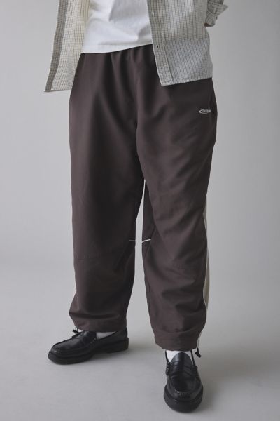 iets frans... Airtex Paneled Jogger Pant