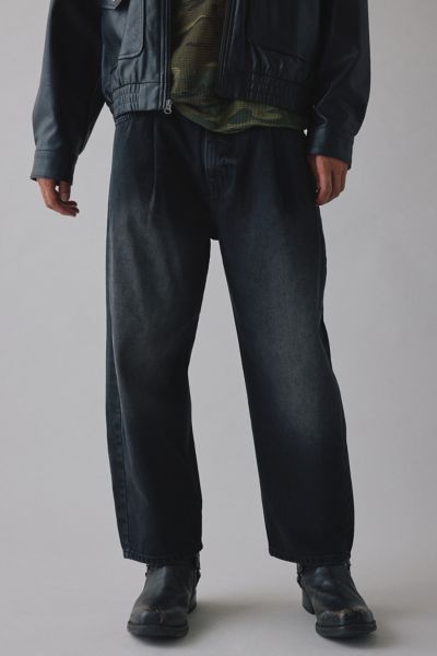BDG Pleated Straight Fit Jean Product Page