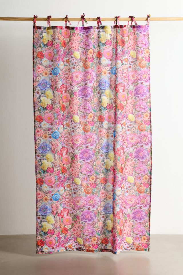 Tiny Scenes Floral Patterned Window Panel #1