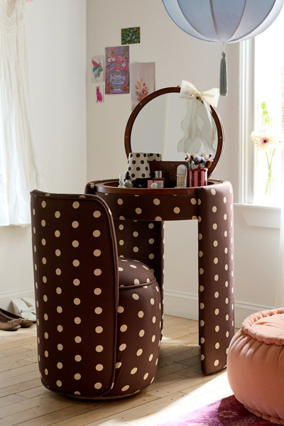 Jane Upholstered Vanity and Stool Set - Thumbnail 3