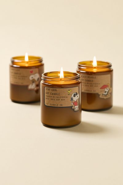 Bougie parfumée de 7 oz exclusive à UO P.F. Candle Co. X Peanuts